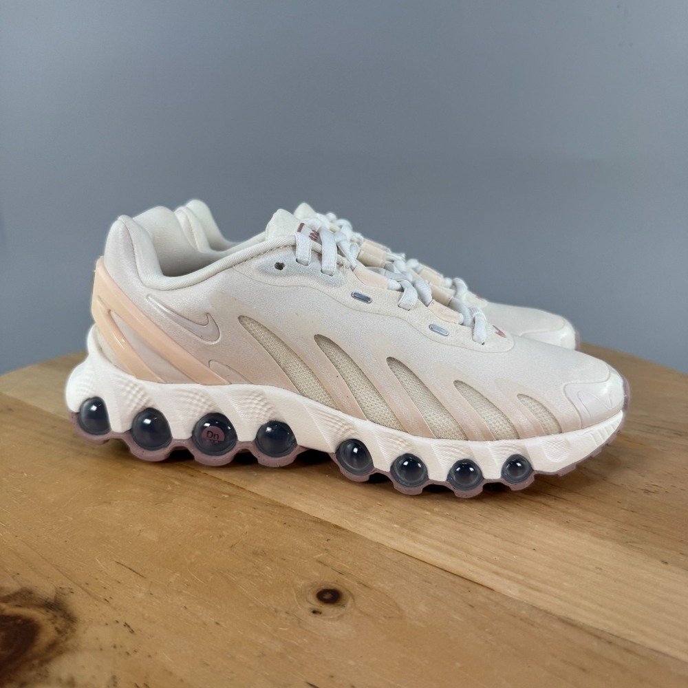 Nike Air Max DN8 Womens Size 6 Shoes Soft Pearl Particle Pink Sneakers NEW